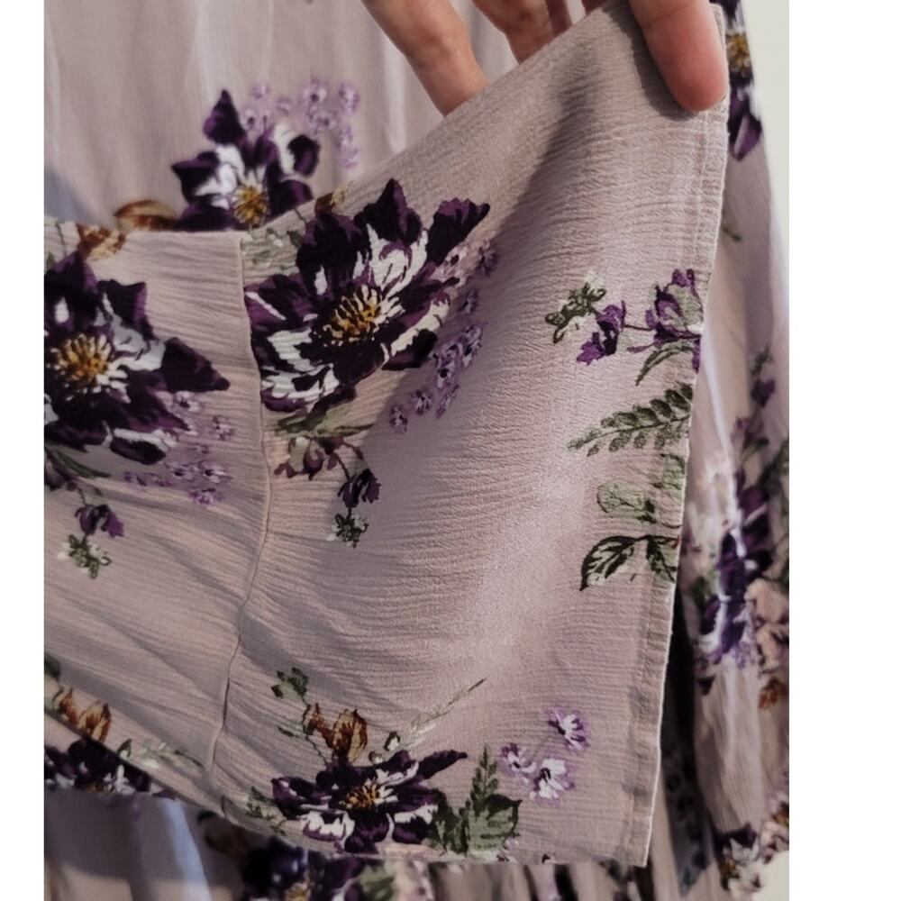 Torrid Lavender Floral Blouse - Picture 10 of 12